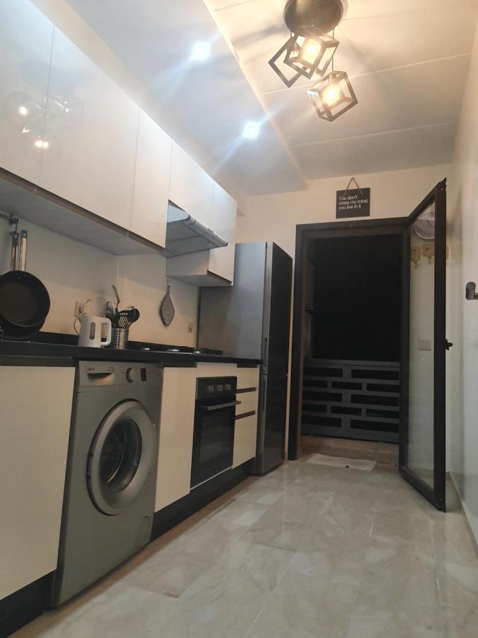 Deluxe Apartment In Marrakesh. Hevernage Flat Bagian luar foto