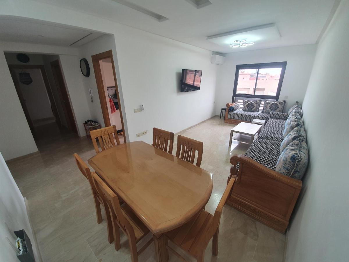 Deluxe Apartment In Marrakesh. Hevernage Flat Bagian luar foto
